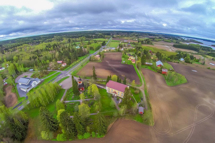 Ilmakuva Kuhmalahden alueesta