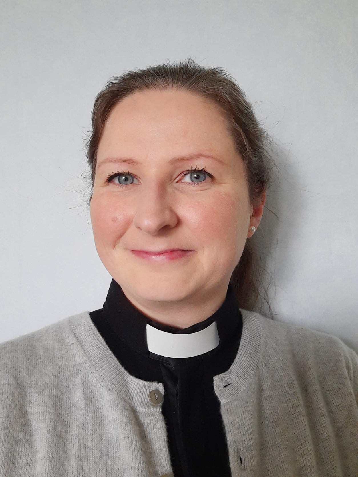 Seurakuntapastori Emmi Korpi aloitti työt Kangasalan seurakunnassa kesällä. Hän odottaa erityisesti ihmiste...